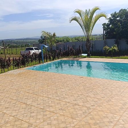 Residencial Linda Vista Casa Azul Hotel มาเตอุสเลเม ภายนอก รูปภาพ